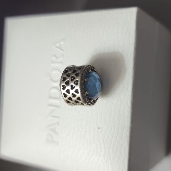 COPY - Pandora sky blue charm - Picture 2 of 4